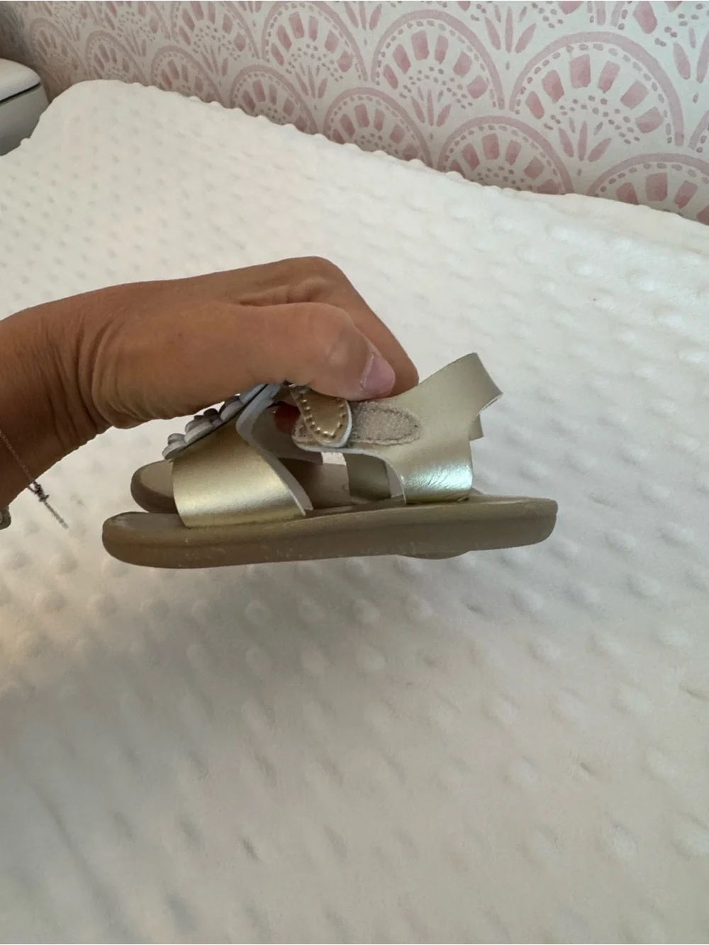 FootMates Gold Floral Buckle Toddler Sandals